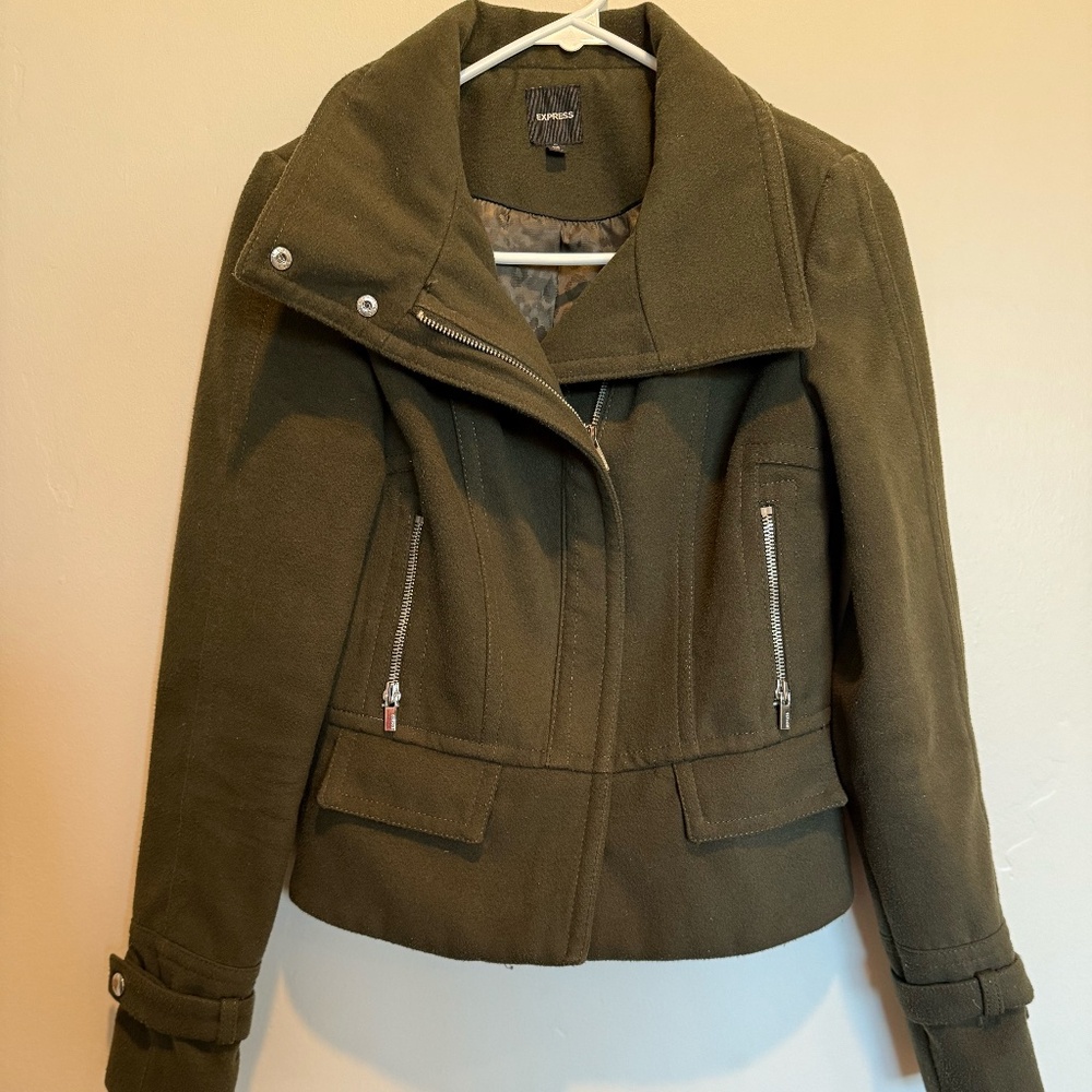 Express Crop Jacket